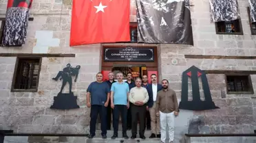 AK Parti Kayseri Milletvekili Şaban Çopuroğlu, Talas Belediye Başkanı Mustafa Yalçın ile Su Medeniyetleri Galerisi ve Çanakkale'den Cumhuriyete 100. Yıl Müzesi'ni gezdi