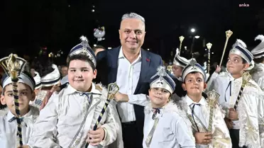 Muratpaşa'da 10. Geleneksel Sünnet Şöleni Düzenlendi
