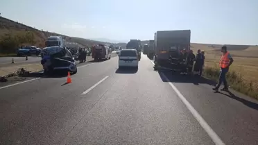 Ilgın'da Kamyonet Tıra Çarptı: Sürücü Hayatını Kaybetti