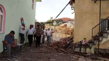 Manisa Selendi'de Cami Lojmanında Yangın Çıktı