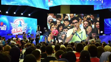 Bayraktar: TEKNOFEST, Gelecek Nesilleri Şekillendirecek