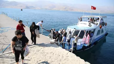 Akdamar Adası'ndaki 12. Ayin Başladı
