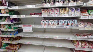 Japonya'da Pirinç Krizi: Stoklar Yetersiz, Market Rafları Boş