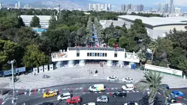 İzmir Büyükşehir Belediyesi, Kültürpark'ın Tarihi Kapılarını Restorasyonla Açtı