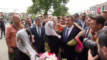 Ertuğrul Gazi Türbesi'ne Ziyaret
