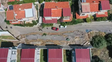 İzmir'de Sağanak: 231 Ev ve 47 İş Yeri Etkilendi