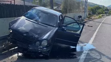 Koyulhisar'da Trafik Kazası: 5 Yaralı