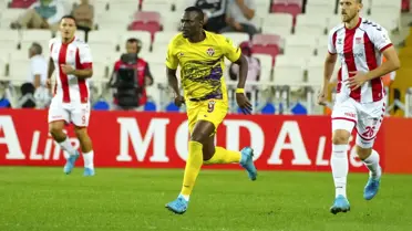 Eyüpspor'un Thiam'ı Arda Turan'ı Övdü