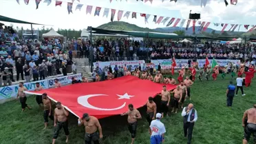 Osmancık'ta Yağlı Güreşlerin Başpehlivanı Ünal Karaman