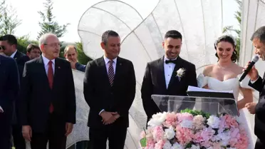CHP Liderleri Nikah Şahidliği Yaptı