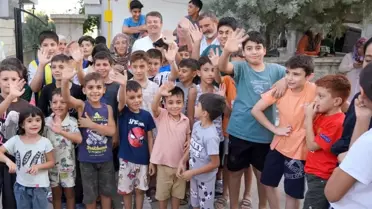 İmamoğlu'nun Adıyaman'a Gönderdiği Kırtasiye ve Oyuncaklar Çocukları Sevindirdi