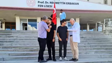 Başarılı Öğrencilere Ödül