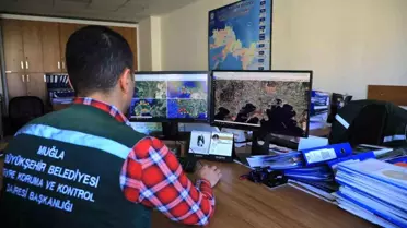 Muğla Belediyesi, Hafriyat Kamyonlarını Uydu ile Takip Ediyor