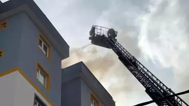 Ümraniye'de 10 Katlı Binada Yangın