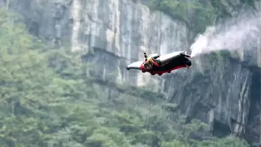 Wingsuit Şampiyonası Zhangjiajie'de