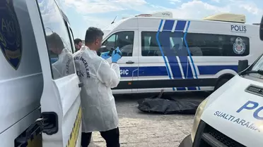 Antalya'da Denizde Erkek Cesedi Bulundu