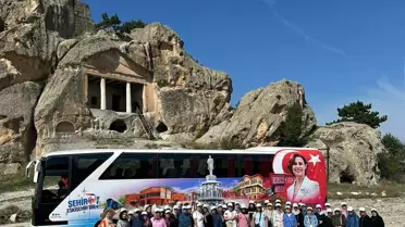 Eskişehir'de Emek Mahallesi Sakinleri Frig Vadileri'ni Keşfetti