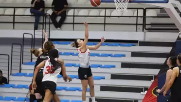 Turgutlu Belediyespor, Mersin'i 75-68 Yenerek İkinci Galibiyetini Aldı