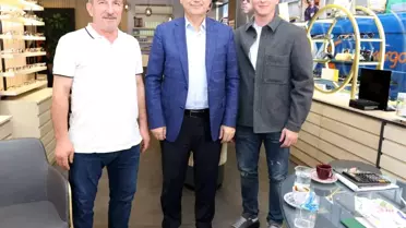 İlkadım Belediye Başkanı Kurnaz Esnaf ve Vatandaşlarla Buluştu