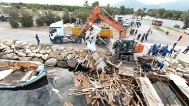 İzmir'de İzinsiz Yapılara Geçit Yok