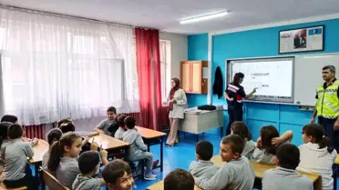 Giresun'da Öğrencilere Güvenli İnternet Eğitimi