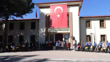 Erzincan'da Engellilere Akülü Sandalye Dağıtımı