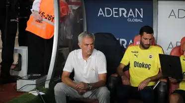 Antalyaspor-Fenerbahçe Maçında İlk Yarı 0-0 Beraberlik