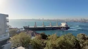 Üsküdar'da İki Geminin Çarpışması