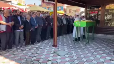 Kurşunlu'daki Trafik Kazasında İki Genç Hayatını Kaybetti
