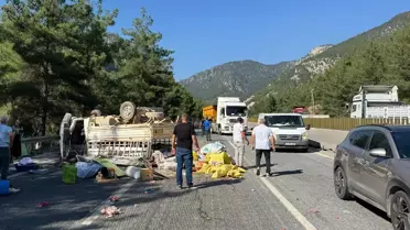 Pozantı'da Kamyonet Devrildi: 6 Yaralı