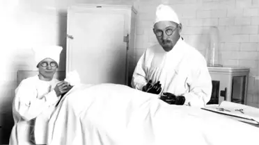 Keçi Testisi İle 'Tedavi': John Brinkley'nin Hikayesi