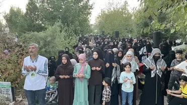 Diyarbakır'da Yasin Börü ve arkadaşları mezarları başında anıldı