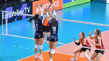Galatasaray Daikin, AO Thiras'ı 3-0 Yendi