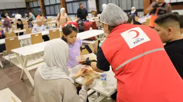 Türk Kızılay'dan Lübnan Tahliye Destek