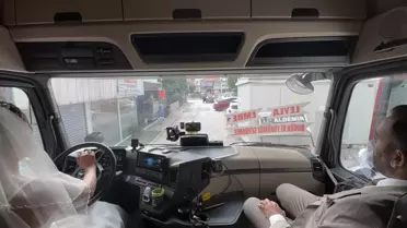 TIR'la Gelin Arabası: Aşk ve Meslek Buluşması