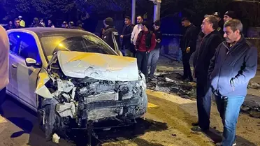 Kars'ta Trafik Kazası: 1 Ölü, 4 Yaralı