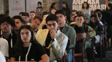 Gençler Sivil Anayasa İçin Buluştu