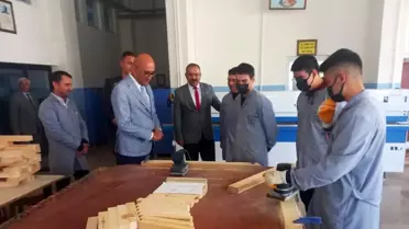 Sorgun Kaymakamı Aydın'dan okullara ziyaret