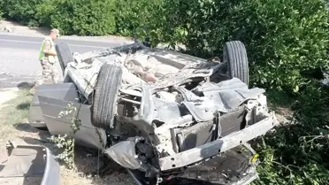 Hatay'da Takla Atan Araç Narenciye Bahçesine Uçtu