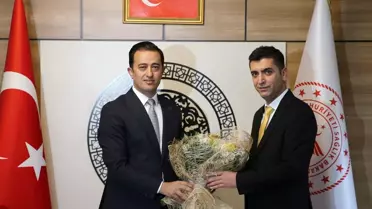 Bitlis'te Sağlık Müdürü Devir Teslimi