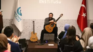 Mikrotonal Gitar Konseri Viyana'da