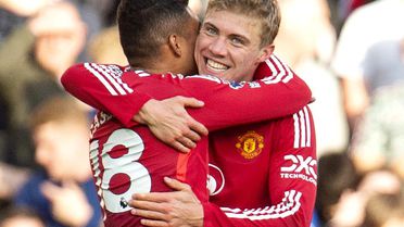 Manchester United, Brentford'u 2-1 Yendi