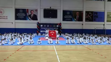 Tavşanlı Karate Okulu'nda Kuşak Sertifika Töreni Düzenlendi