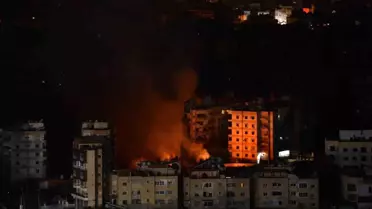 Lübnan'da İsrail Saldırıları: 3 Asker Hayatını Kaybetti