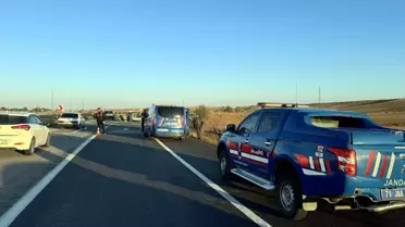 Kırıkkale'de trafik kazası: Anne ve oğlu hayatını kaybetti