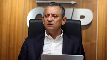 Sonuçlar bir hayli düşündürücü! İşte CHP lideri Özel'in masasındaki son anket