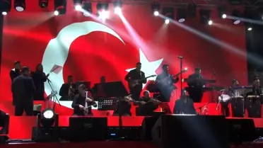 Gaziosmanpaşa Belediyesi Cumhuriyet'in 101. Yılını Coşkuyla Kutladı
