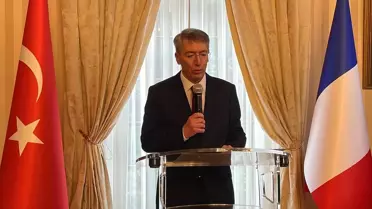 Paris'te Türkiye Cumhuriyeti'nin 101. yılı kutlandı