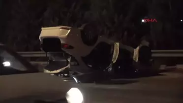 Antalya'da Takla Atan Araç Elektrik Direğine Çarptı