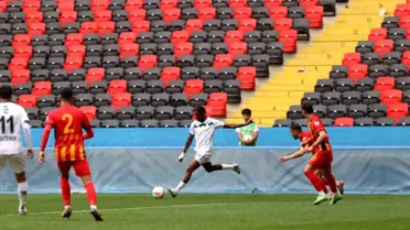 Yeni Malatyaspor, Sakaryaspor'a 2-0 Mağlup Oldu